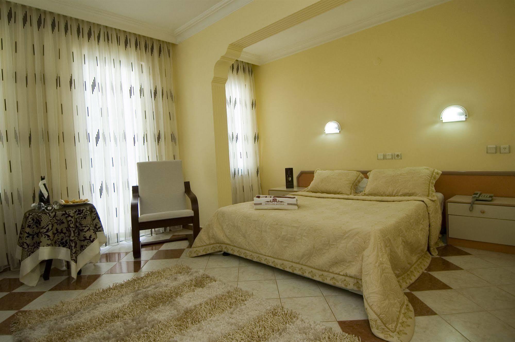 Sevi Classic Hotel Fethiye Esterno foto